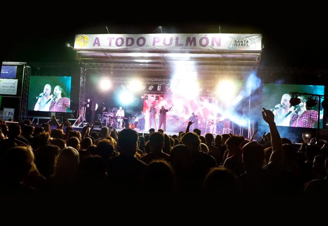 Santa Isabel celebra una nueva edición de A Todo Pulmón en su 117 aniversario