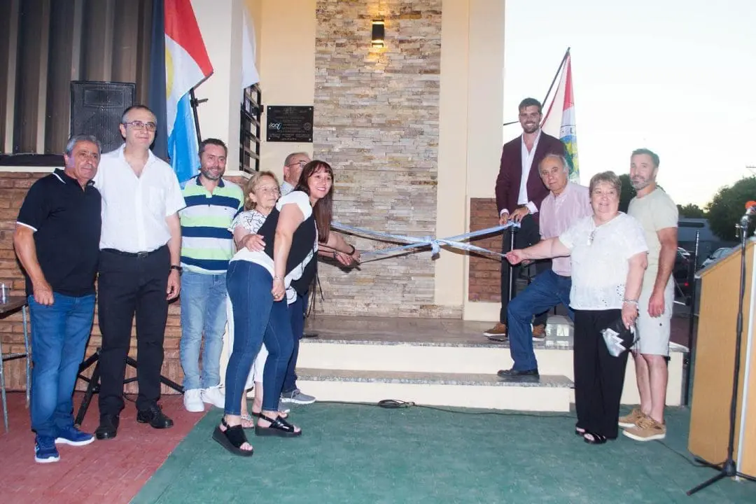 Un nuevo comienzo para Labordeboy: Inauguración del edificio comunal y su primer cajero automático