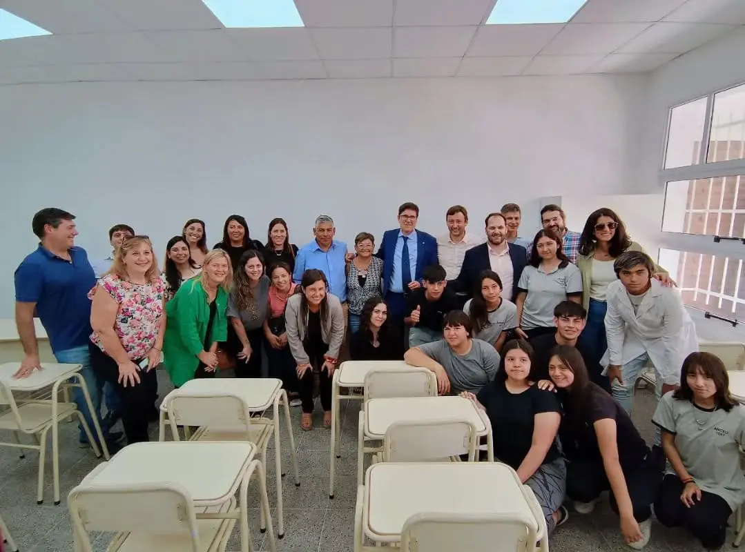 Un caso ejemplar: San Jorge devuelve 21 millones a la provincia tras optimizar recursos en la construcción de aulas Un caso ejemplar: San Jorge devuelve 21 millones a la provincia tras optimizar recursos en la construcción de aulas