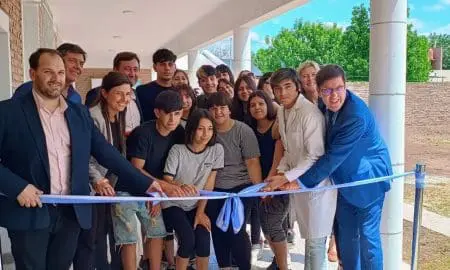 Un caso ejemplar: San Jorge devuelve 21 millones a la provincia tras optimizar recursos en la construcción de aulas