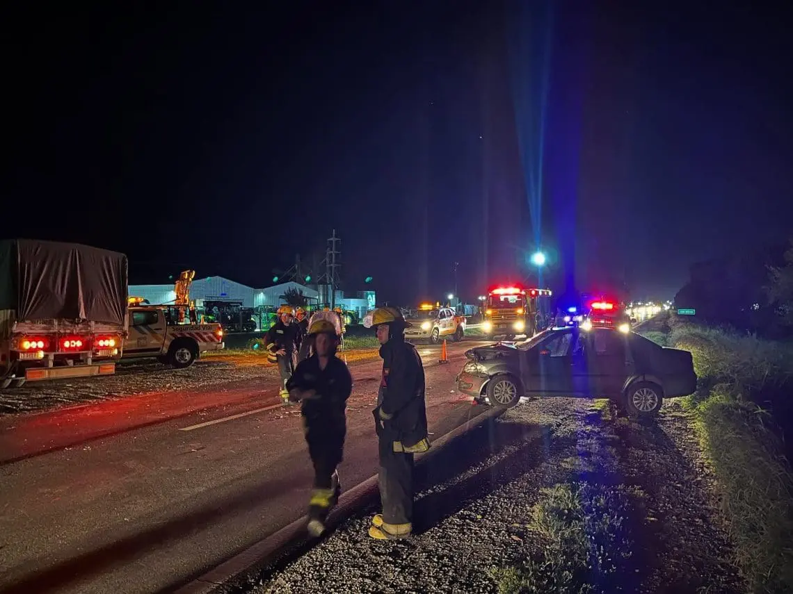 Venado Tuerto: Accidente en Ruta Nacional 8 Venado Tuerto: Accidente en Ruta Nacional 8