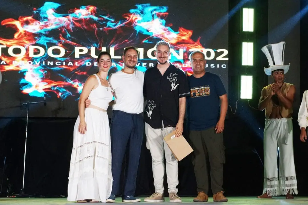 A Todo Pulmón: Una noche inolvidable en el festival que une a la región A Todo Pulmón: Una noche inolvidable en el festival que une a la región