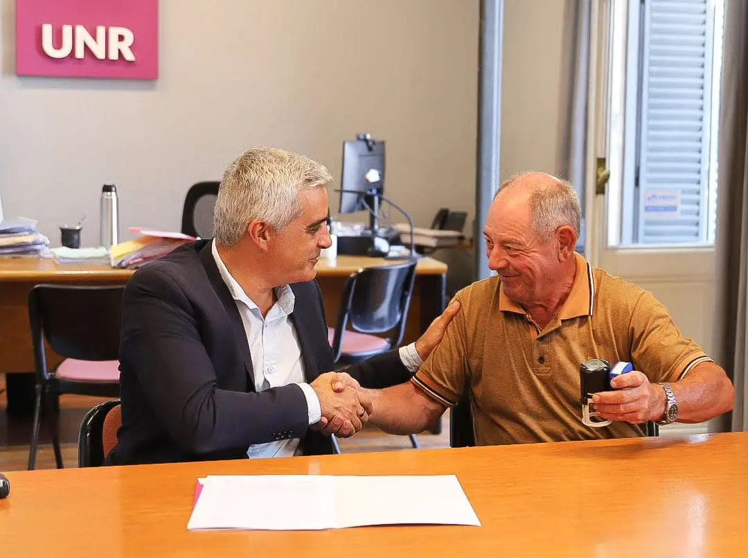 Chapuy y la UNR establecen convenio para la implementación de cursos virtuales gratuitos