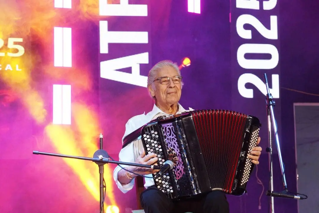 A Todo Pulmón: Una noche inolvidable en el festival que une a la región A Todo Pulmón: Una noche inolvidable en el festival que une a la región