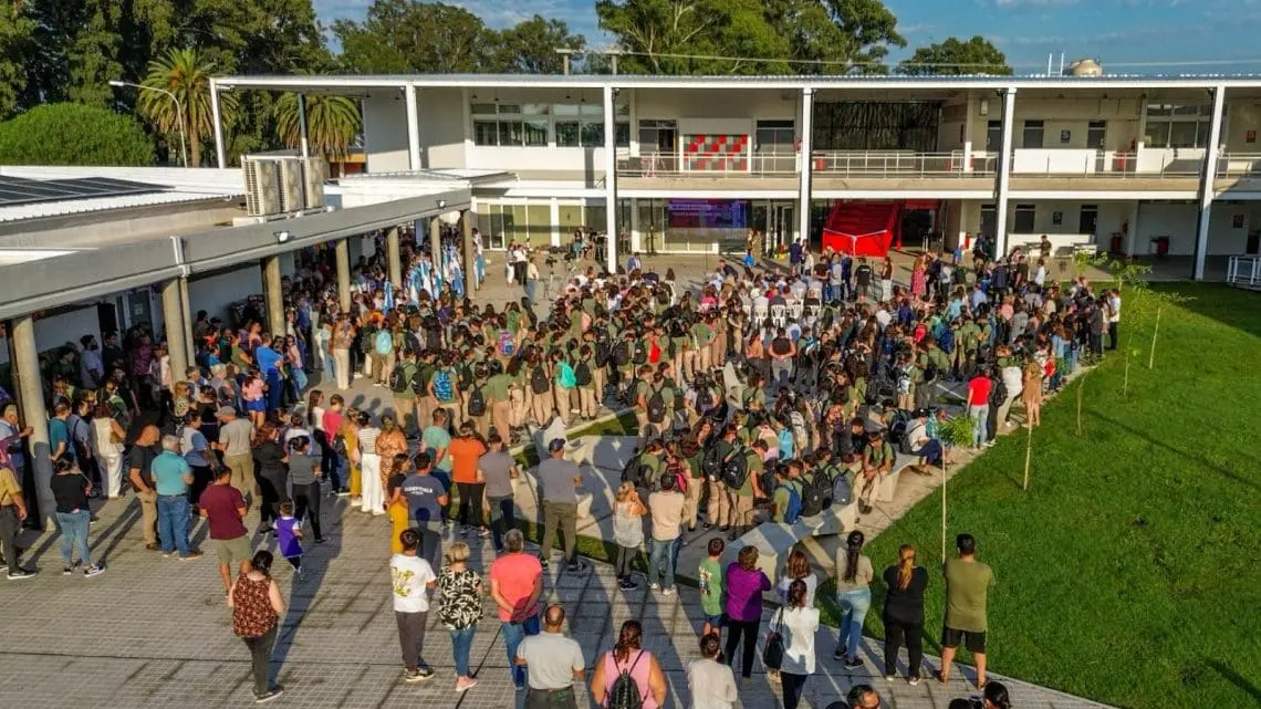 Rufino: El Gobierno de Santa Fe inauguró la nueva Escuela Agrotécnica