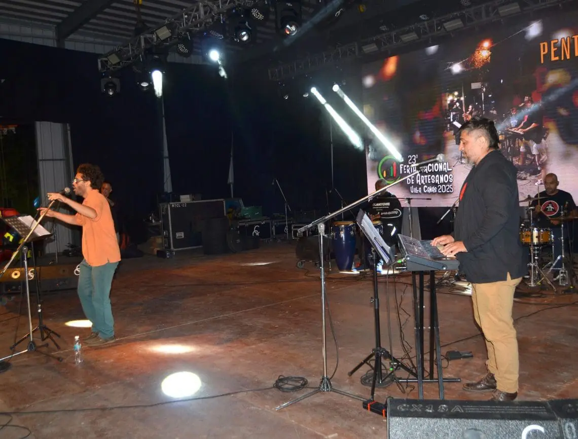 Villa Cañás: Una multitud disfrutó de la 23ª Feria Nacional de Artesanos 2025 Villa Cañás: Una multitud disfrutó de la 23ª Feria Nacional de Artesanos 2025