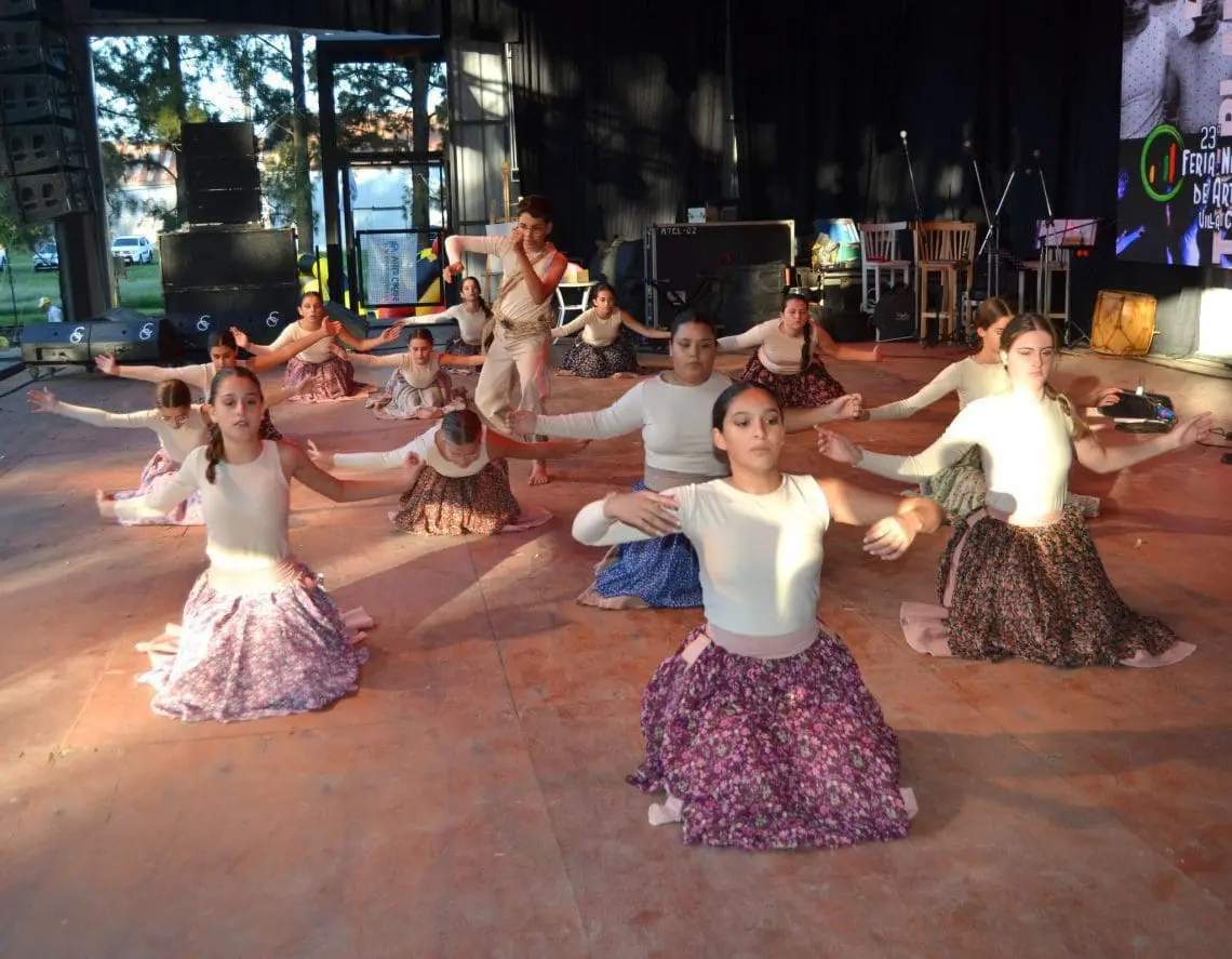 Villa Cañás: Una multitud disfrutó de la 23ª Feria Nacional de Artesanos 2025 Villa Cañás: Una multitud disfrutó de la 23ª Feria Nacional de Artesanos 2025