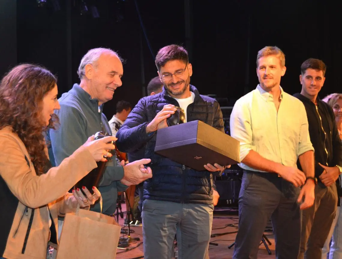 Villa Cañás: Una multitud disfrutó de la 23ª Feria Nacional de Artesanos 2025 Villa Cañás: Una multitud disfrutó de la 23ª Feria Nacional de Artesanos 2025