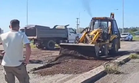 Chabás: Ante la falta de respuesta del gobierno de Javier Milei la Comuna reparó la Ruta 33