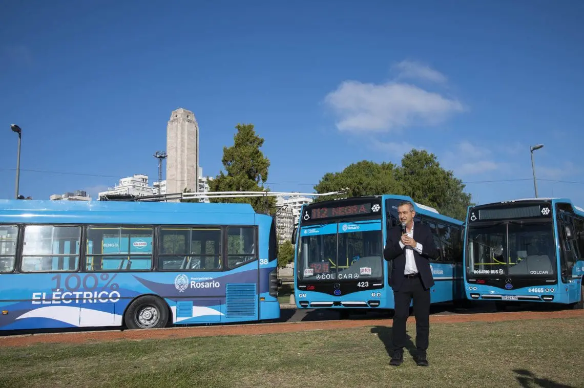 La Municipalidad inicia la incorporación de 130 nuevos coches al sistema de transporte