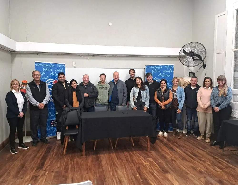 Villa Cañás impulsa el desarrollo local mediante la entrega de microcréditos Villa Cañás impulsa el desarrollo local mediante la entrega de microcréditos