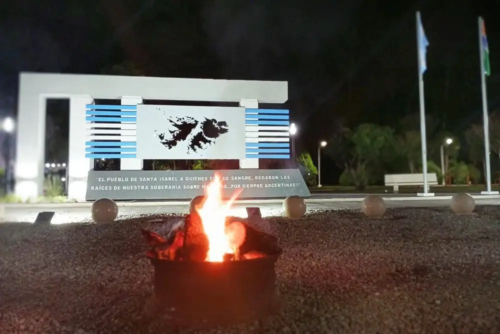 Santa Isabel No Olvida, Malvinas por Siempre, Argentinas