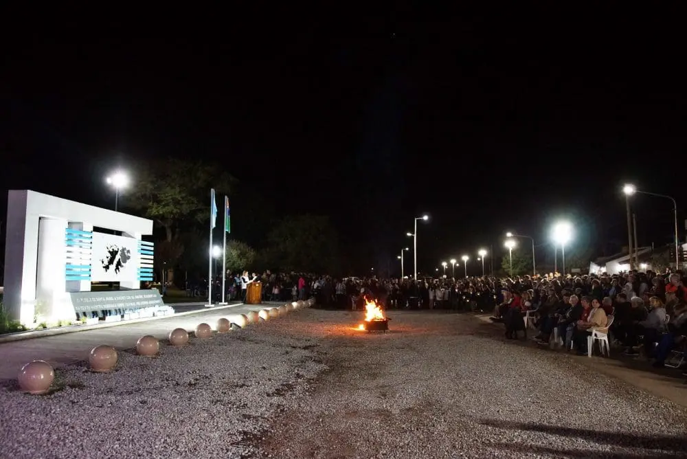 Santa Isabel No Olvida, Malvinas por Siempre, Argentinas