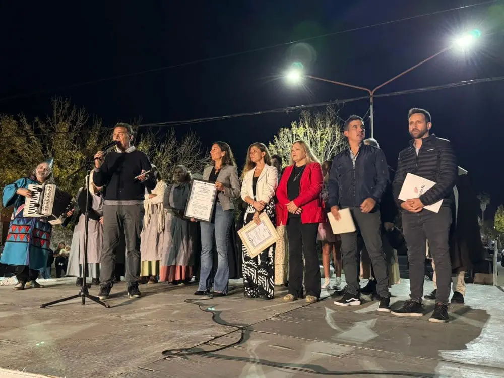 Sofía Galnares cerca de las comunidades del sur santafesino