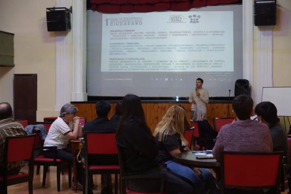 Santa Isabel: Pablo Giorgis pone en marcha una nueva etapa de participación ciudadana