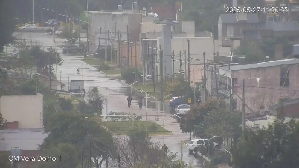 Temporal en Vera: Trabajo previo del Gobierno Provincial y el Municipio permitió el rápido escurrimiento de agua Temporal en Vera: Trabajo previo del Gobierno Provincial y el Municipio permitió el rápido escurrimiento de agua