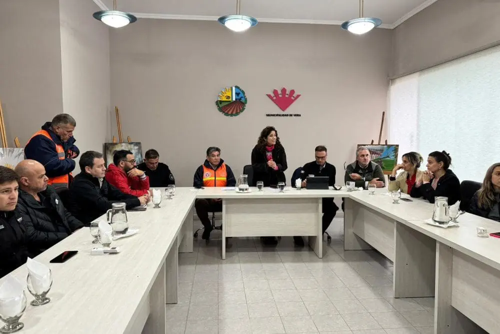 Temporal en Vera: Trabajo previo del Gobierno Provincial y el Municipio permitió el rápido escurrimiento de agua Temporal en Vera: Trabajo previo del Gobierno Provincial y el Municipio permitió el rápido escurrimiento de agua