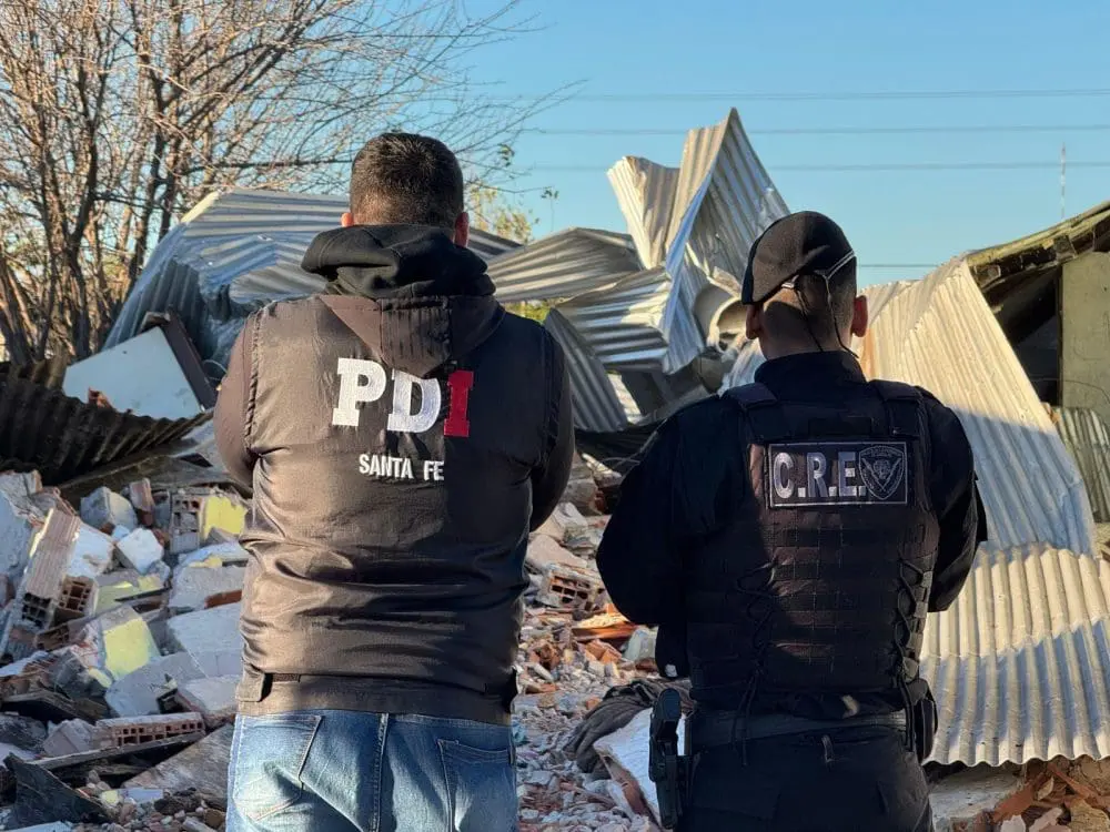 Venado Tuerto: Tras denuncia del intendente Chiarella derrumbaron dos búnkers de droga y detienen a 5 personas