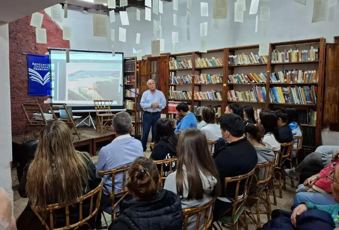 José César Arca: Un héroe de Malvinas en Villa Cañás y Santa Isabel