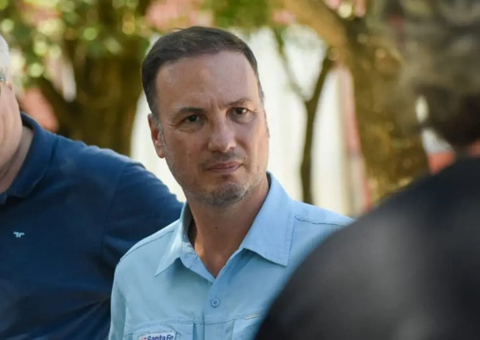 Nueva escuela en marcha: Comienzan a construir la secundaria de Hughes Nueva escuela en marcha: Comienzan a construir la secundaria de Hughes