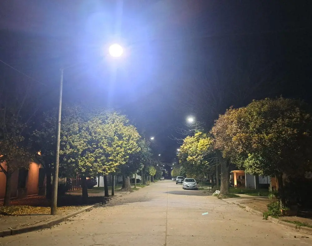 Villa Cañás: Comenzó la tercera etapa de colocación de luminarias LEDs Villa Cañás: Comenzó la tercera etapa de colocación de luminarias LEDs