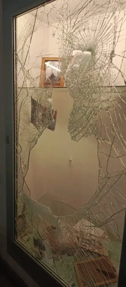 Santa Isabel: Destrozos en la Iglesia, hay un detenido