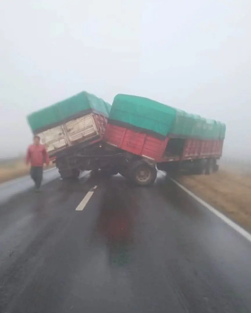 Múltiples accidentes en Ruta 33 y 8 dejan una persona fallecida Múltiples accidentes en Ruta 33 y 8 dejan una persona fallecida