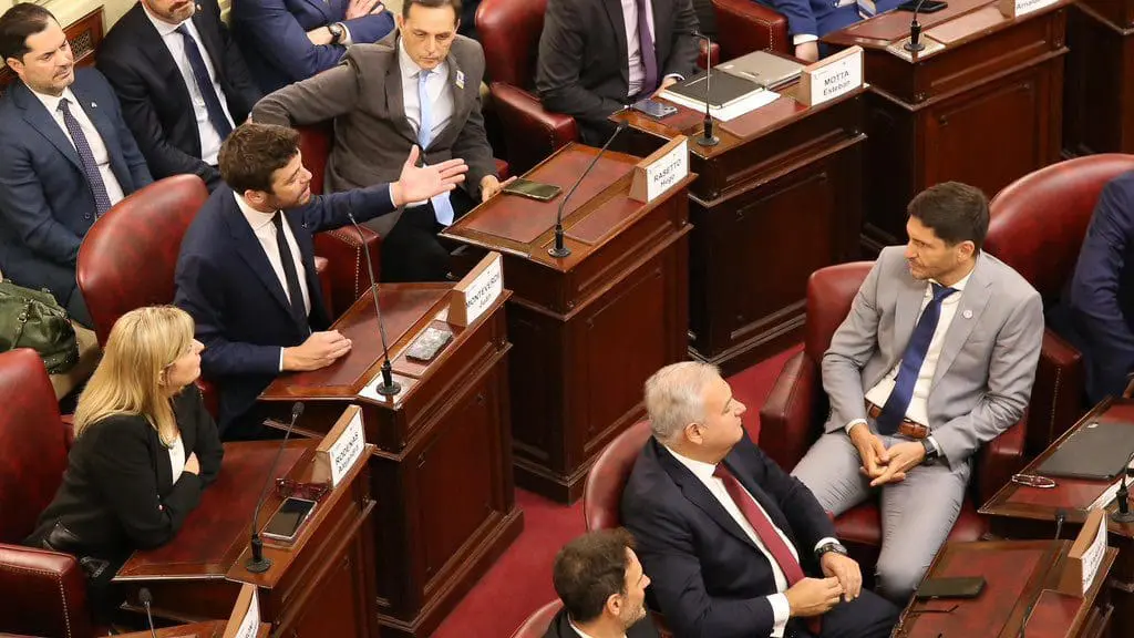 Juan Monteverde enfrenta a Pullaro y pone el sentir santafesino en el centro del debate constitucional