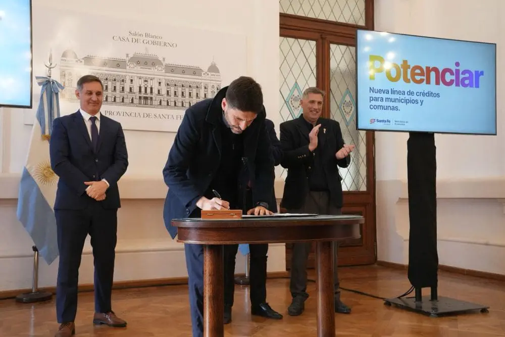 Pullaro presentó Potenciar y reafirmó el respaldo del Gobierno provincial a municipios y comunas