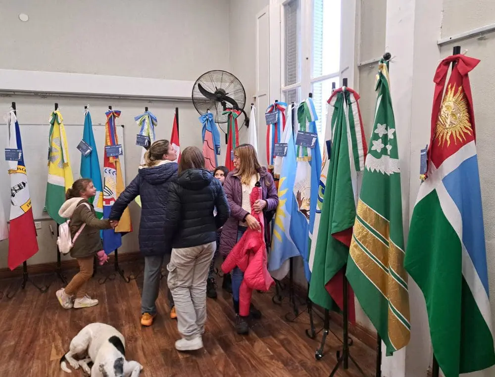 Villa Cañás: Se inauguró la muestra Abanderados