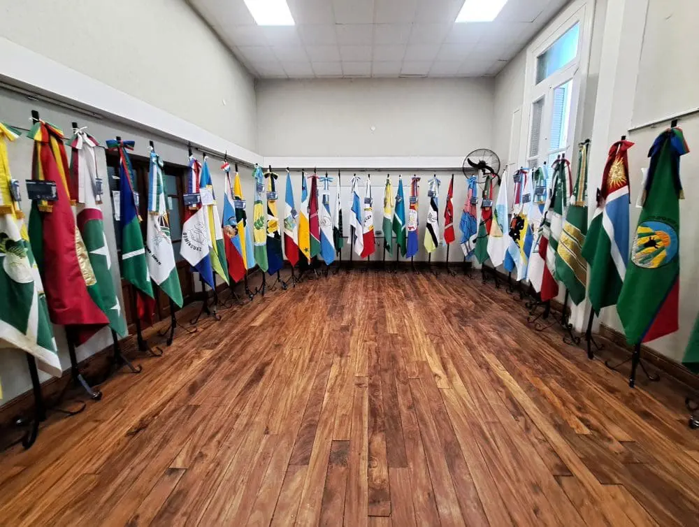 Villa Cañás: Se inauguró la muestra Abanderados