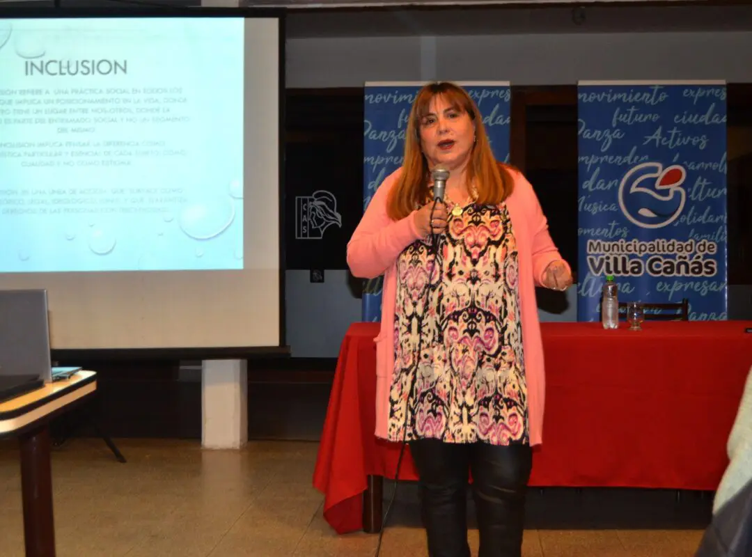 Villa Cañás: Charla sobre discapacidad, un espacio de diálogo y reflexión Villa Cañás: Charla sobre discapacidad, un espacio de diálogo y reflexión