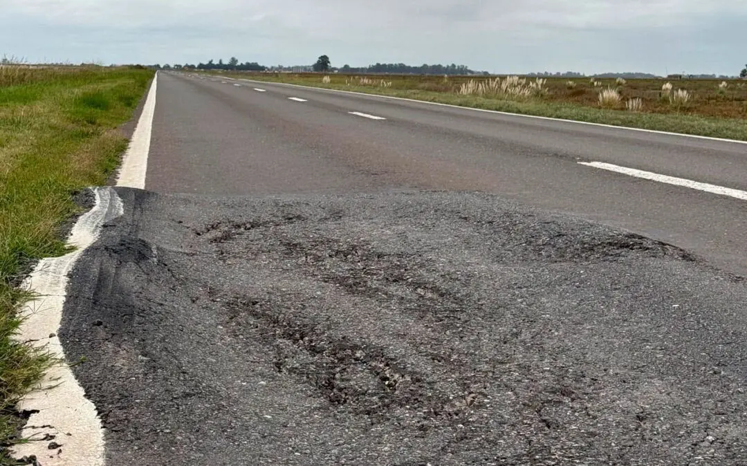 Un juez federal ordenó a Vialidad Nacional a reparar la Ruta 33 Un juez federal ordenó a Vialidad Nacional a reparar la Ruta 33