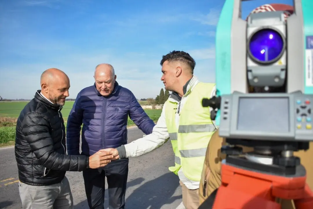 Supervisaron pruebas de bitrenes en puentes estratégicos