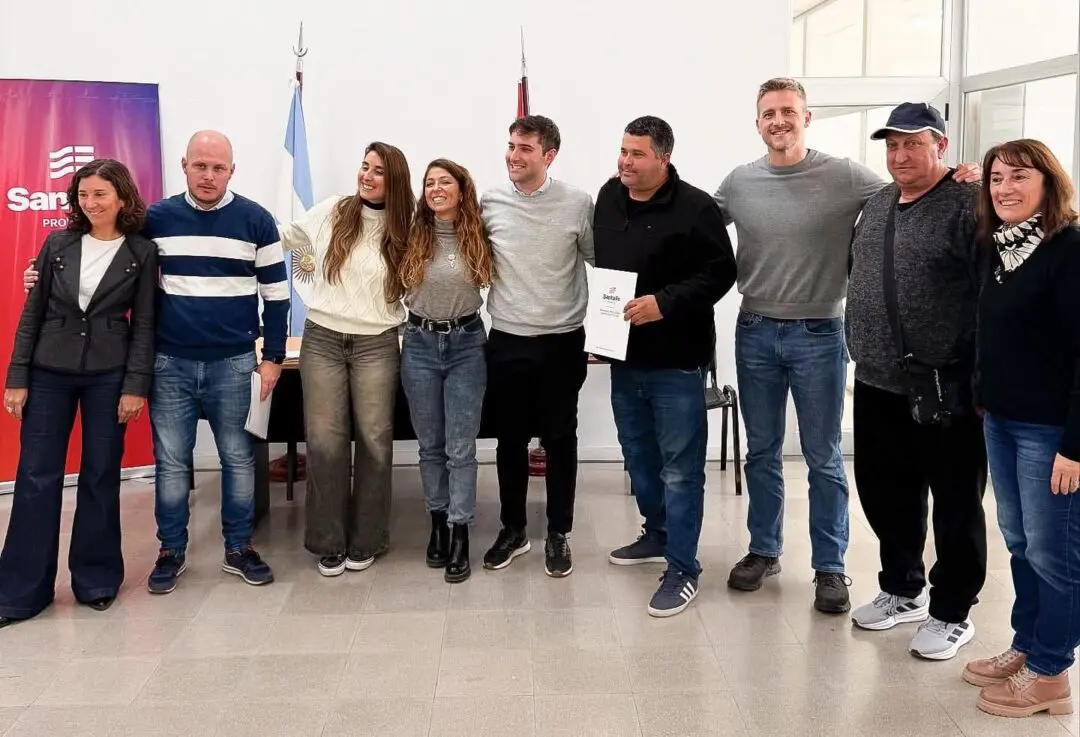 Siete clubes de General López recibieron aportes para refacciones