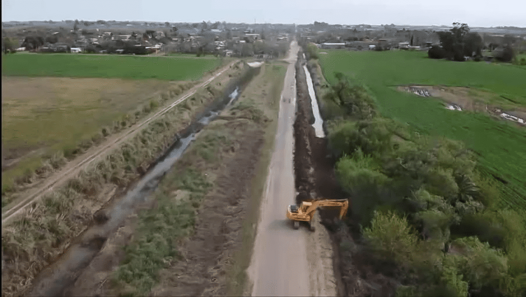 María Teresa: Avanza la limpieza de canales y la reconstrucción de caminos tras la inundación