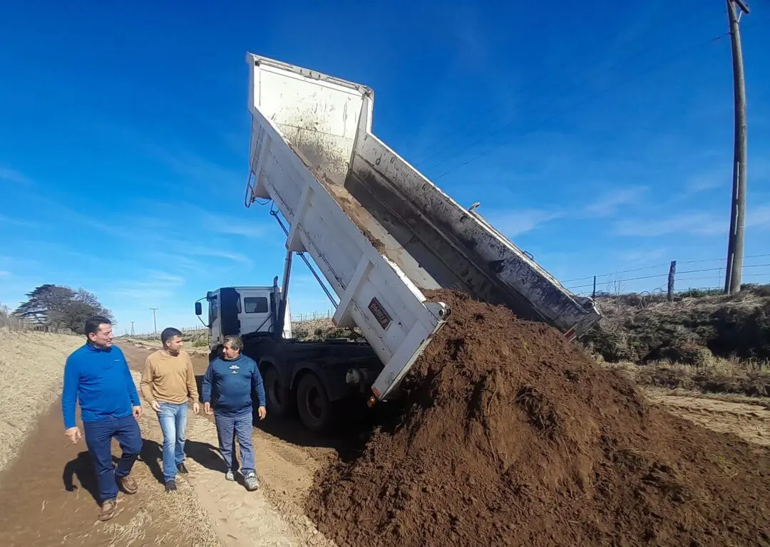 María Teresa: Comenzaron los trabajos de reconstrucción de caminos rurales