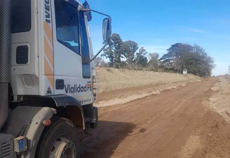 María Teresa: Comenzaron los trabajos de reconstrucción de caminos rurales