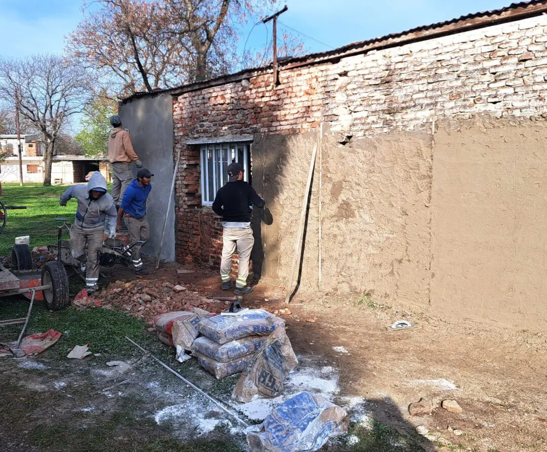 Villa Cañás: Ponen en valor el salón de deportes del Prado Español Villa Cañás: Ponen en valor el salón de deportes del Prado Español