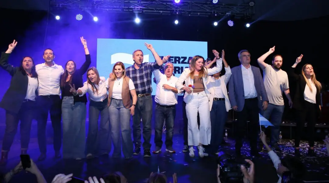 Caren Tepp: Fuerza Patria le va a poner un freno a las motosierras de Pullaro y Milei Caren Tepp: Fuerza Patria le va a poner un freno a las motosierras de Pullaro y Milei