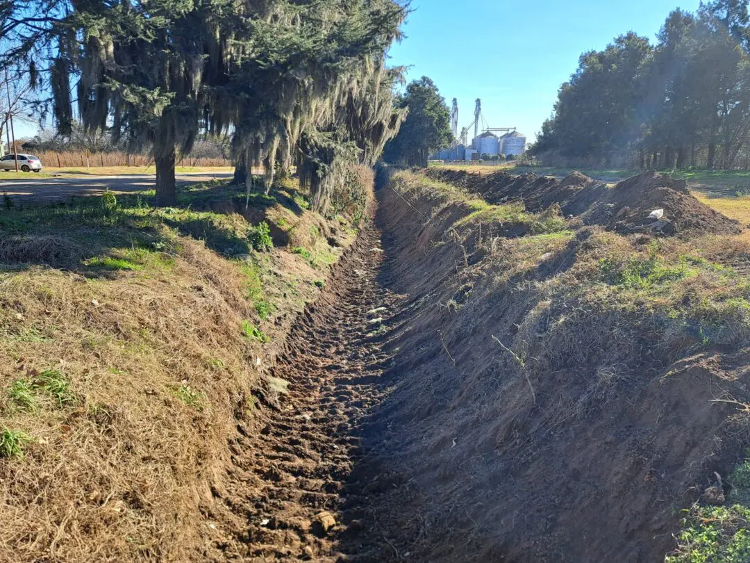 Villa Cañás: Limpieza de canales y obras hidráulicas evitaron inundaciones tras la tormenta de Santa Rosa