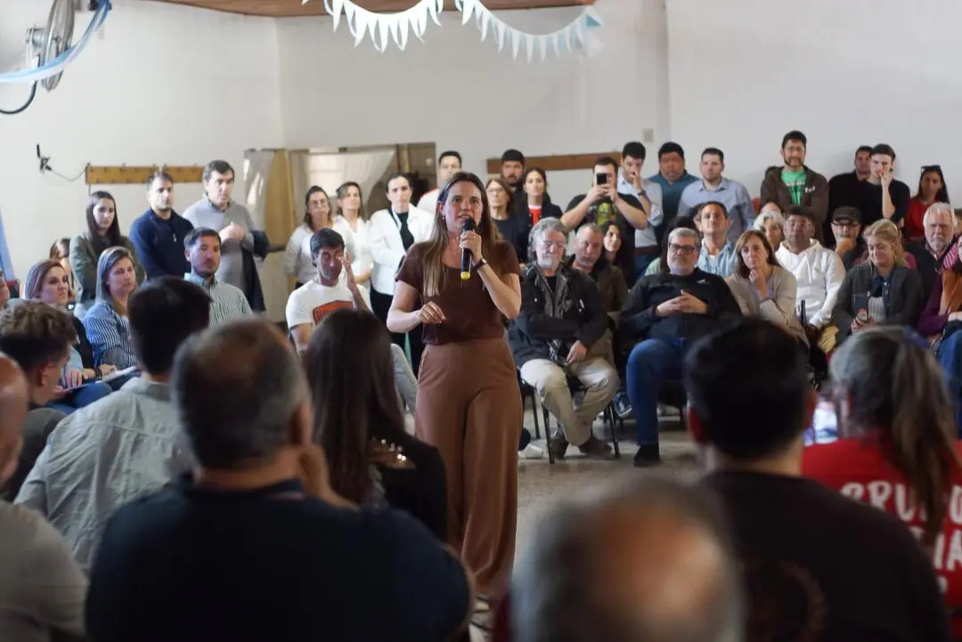 Venado Tuerto: Fuerza Patria lanzó su campaña con un fuerte llamado a la unidad y a ponerle un freno al Gobierno Venado Tuerto: Fuerza Patria lanzó su campaña con un fuerte llamado a la unidad y a ponerle un freno al Gobierno