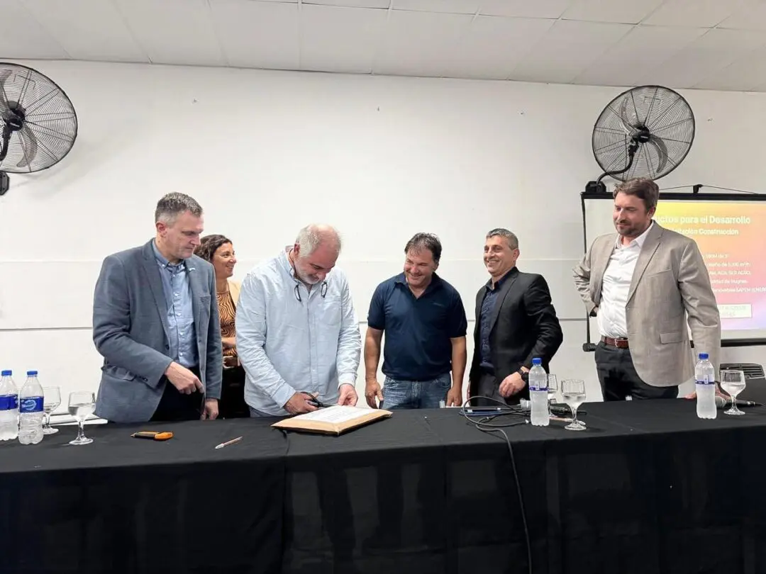 Hughes: Seis empresas presentaron ofertas para la construcción del Gasoducto