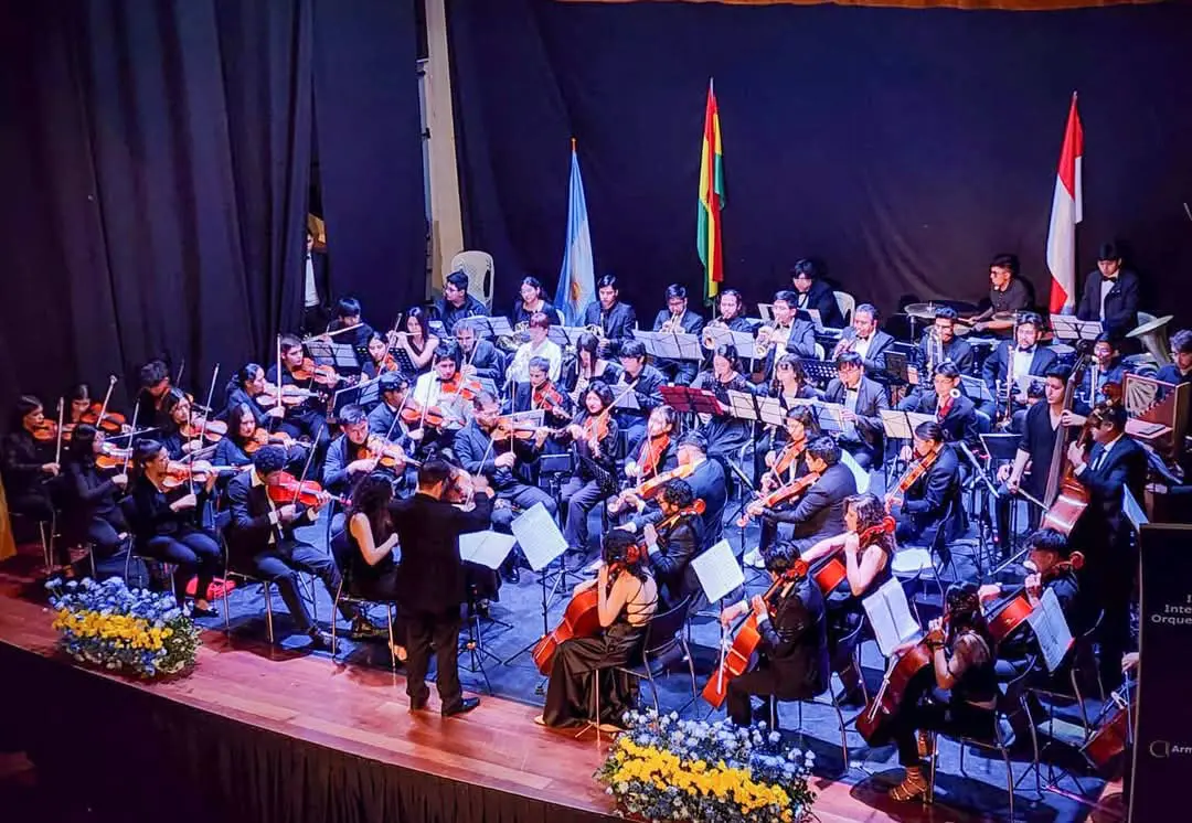 María Teresa recibirá a la Orquesta Filarmónica de Paraguay en la 4ª Fiesta del Teatro María Teresa recibirá a la Orquesta Filarmónica de Paraguay en la 4ª Fiesta del Teatro