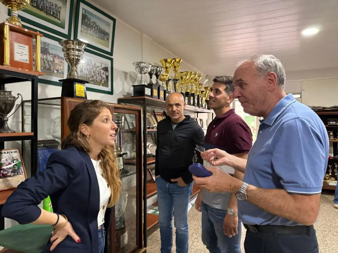 Villa Cañás: Galnares homenajeó a José María Novell y ratificó su compromiso con las instituciones