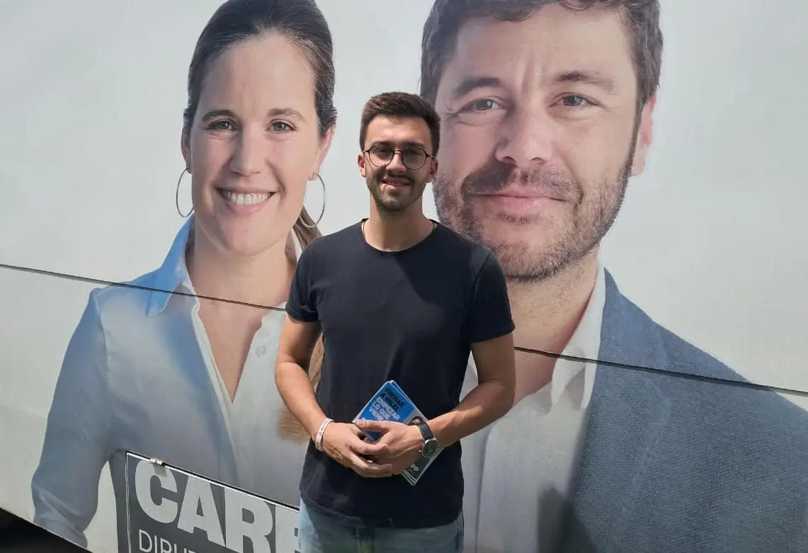 El bondi de la renovación en Villa Cañás: Fuerza Patria recorre la provincia con la candidatura de Caren Tepp