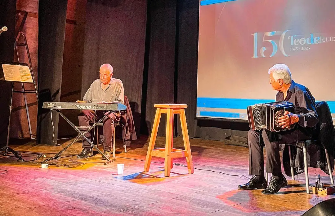 Teodelina celebró una emotiva Noche de Tango en homenaje a Roberto Carena