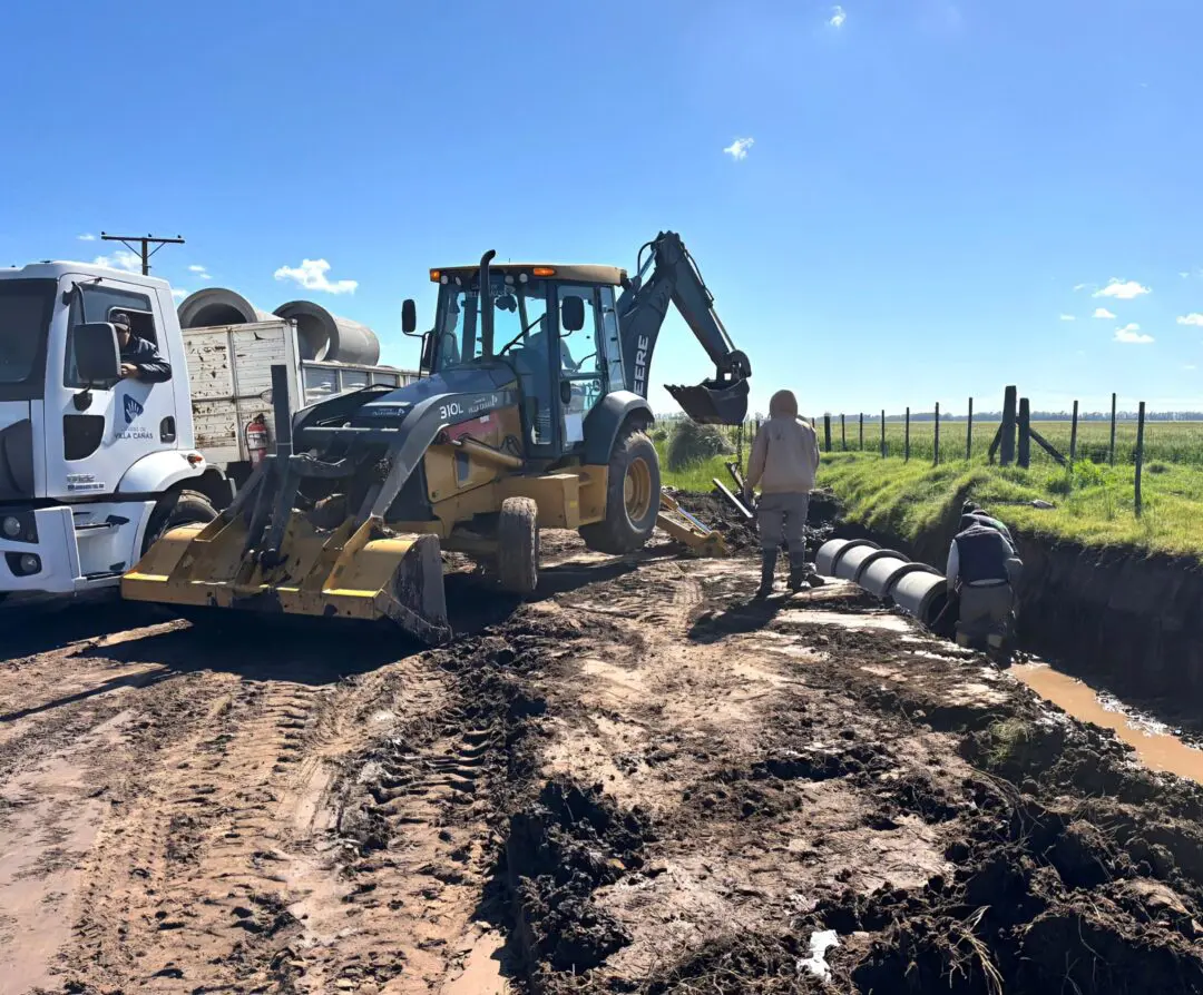 Villa Cañás: El municipio avanza con las dársenas y trabajos de entubación