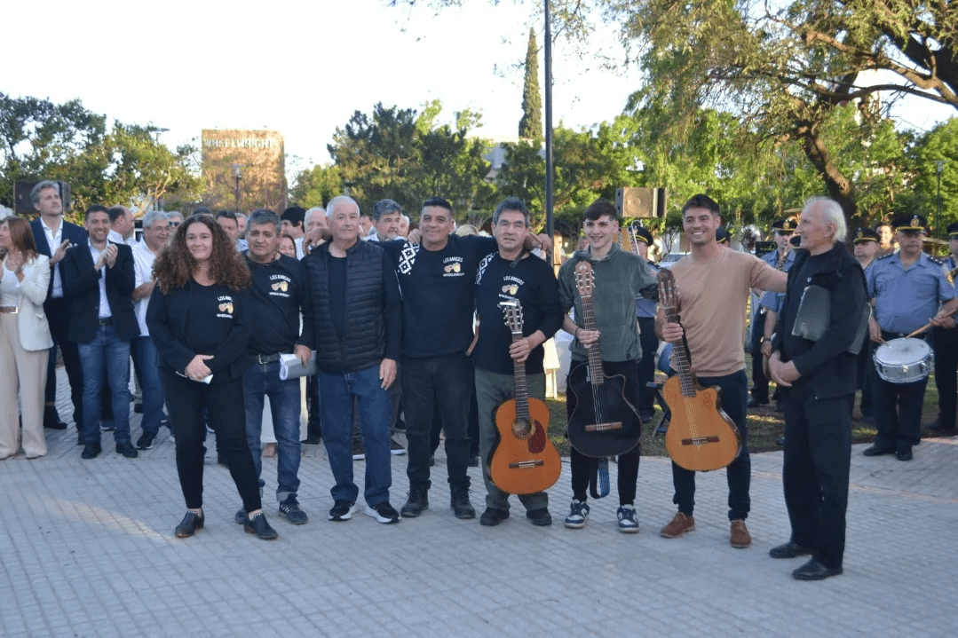Wheelwright celebró sus 125 años con la inauguración de la remodelación de la plaza San Martín Wheelwright celebró sus 125 años con la inauguración de la remodelación de la plaza San Martín