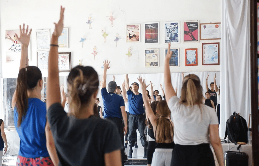 Santa Isabel en movimiento reunió a bailarines de cinco países en un gran encuentro cultural